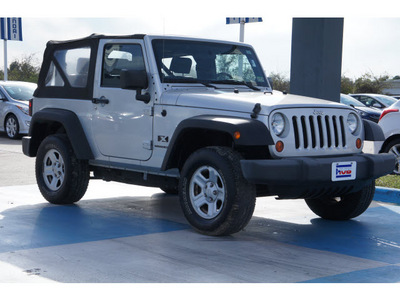 jeep wrangler 2008 silver suv x 4x4 gasoline 6 cylinders 4 wheel drive automatic 77094
