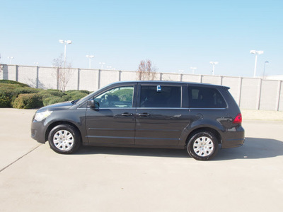 volkswagen routan 2012 gray van s gasoline 6 cylinders front wheel drive automatic 76108