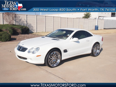 mercedes benz sl class 2003 white sl500 gasoline 8 cylinders rear wheel drive automatic 76108