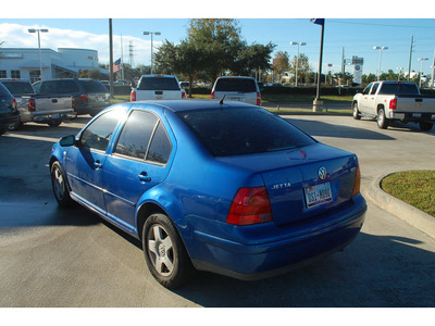 volkswagen jetta 2001 blue sedan gls gasoline 4 cylinders front wheel drive automatic 77090