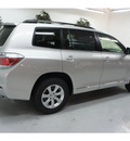 toyota highlander hybrid 2013 classic silver suv hybrid 6 cylinders all whee drive not specified 91731