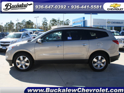 chevrolet traverse 2012 gold ltz gasoline 6 cylinders front wheel drive automatic 77304