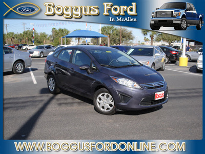 ford fiesta 2013 navy sedan se gasoline 4 cylinders front wheel drive automatic 78501