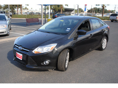 ford focus 2012 black sedan se flex fuel 4 cylinders front wheel drive not specified 78501