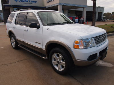 ford explorer 2004 white suv eddie bauer gasoline 8 cylinders rear wheel drive automatic 77539