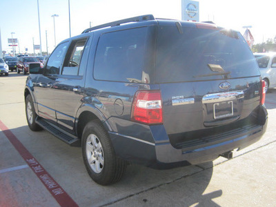 ford expedition 2010 dk  blue suv xlt flex fuel 8 cylinders 2 wheel drive automatic 77301