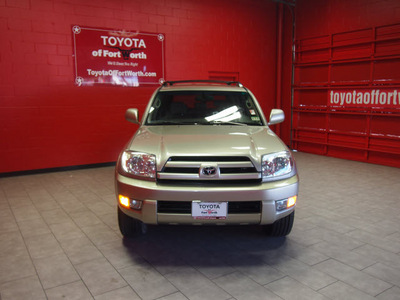 toyota 4runner 2005 gold suv limited gasoline 6 cylinders rear wheel drive automatic 76116