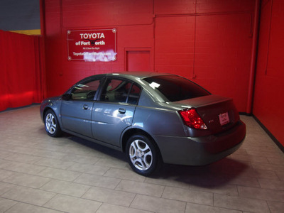 saturn ion 2004 gray sedan 3 gasoline 4 cylinders dohc front wheel drive automatic 76116