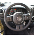 jeep wrangler 2013 green suv rubicon gasoline 6 cylinders 4 wheel drive 5 speed manual 33157