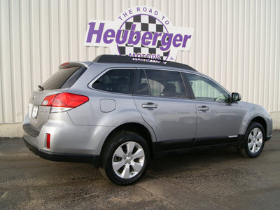 subaru outback 2010 steel silver wagon 2 5i premium gasoline 4 cylinders all whee drive automatic 80905