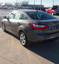 ford focus 2013 gray sedan se 4 cylinders automatic 76234