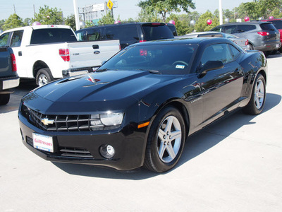 chevrolet camaro 2012 black coupe 1lt 6 cylinders 6 speed automatic 77090