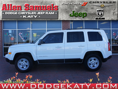 jeep patriot 2012 white suv sport gasoline 4 cylinders front wheel drive automatic 77450
