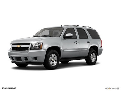 chevrolet tahoe 2013 silver suv ls flex fuel 8 cylinders 2 wheel drive 6 speed automatic 76266
