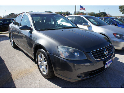 nissan altima 2005 gray sedan 2 5 gasoline 4 cylinders front wheel drive automatic 78748