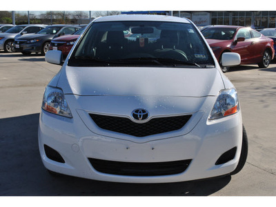 toyota yaris 2010 white sedan gasoline 4 cylinders front wheel drive automatic 78233