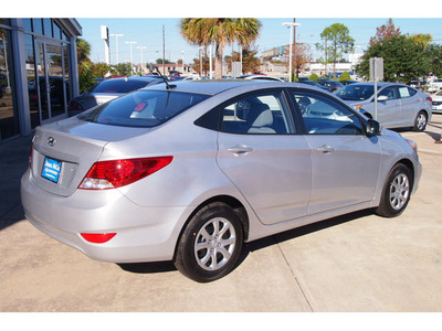 hyundai accent 2013 silver sedan gls gasoline 4 cylinders front wheel drive automatic 77074