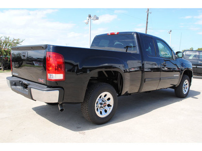 gmc sierra 1500 2013 black sl flex fuel 8 cylinders 2 wheel drive automatic 77521