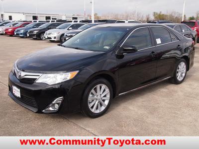 toyota camry 2012 black sedan xle gasoline 4 cylinders front wheel drive automatic 77521