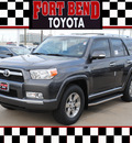 toyota 4runner 2013 gray suv sr5 gasoline 6 cylinders 2 wheel drive automatic 77469