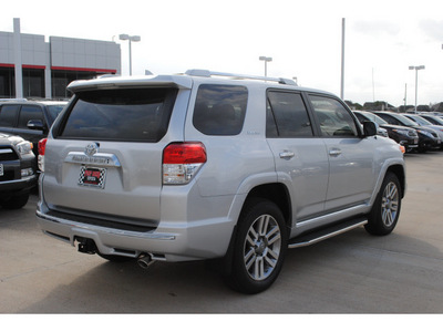 toyota 4runner 2013 silver suv limited gasoline 6 cylinders 2 wheel drive automatic 77469