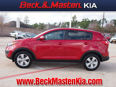kia sportage 2012 dk  red lx gasoline 4 cylinders front wheel drive automatic 77375