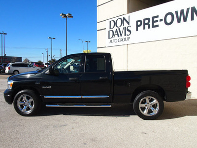 dodge ram 1500 2008 black pickup truck laramie gasoline 8 cylinders rear wheel drive automatic with overdrive 76011
