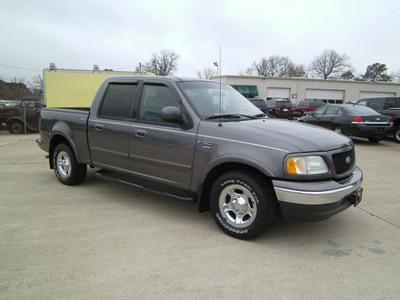 ford f 150 2003 dk  gray lariat gasoline 8 cylinders sohc rear wheel drive automatic 75503