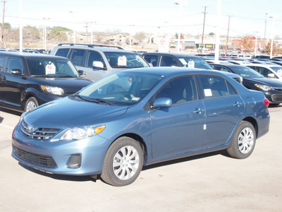 toyota corolla 2013 lt  blue sedan le gasoline 4 cylinders front wheel drive automatic 76116