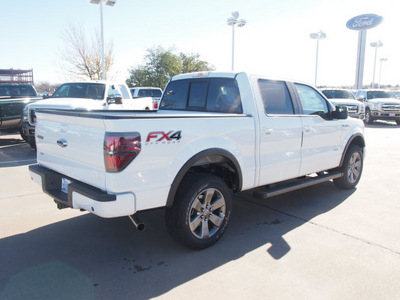 ford f 150 2013 white fx4 gasoline 6 cylinders 4 wheel drive automatic 76108