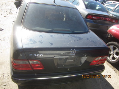 mercedes benz e320