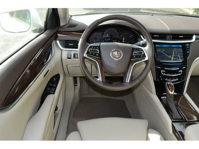 cadillac xts 2013 white sedan luxury collection gasoline 6 cylinders front wheel drive automatic 76903