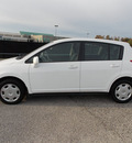 nissan versa 2009 white hatchback 1 8 s gasoline 4 cylinders front wheel drive automatic 77074