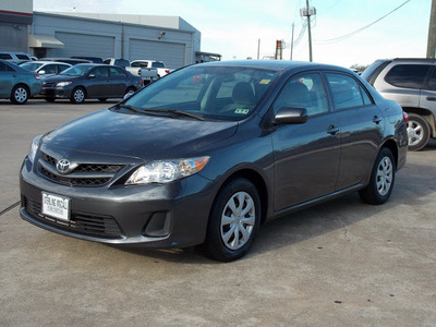 toyota corolla 2011 gray sedan le gasoline 4 cylinders front wheel drive automatic 77074