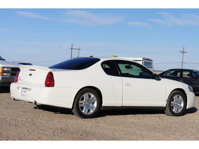 chevrolet monte carlo 2006 white coupe lt gasoline 6 cylinders front wheel drive automatic 79119