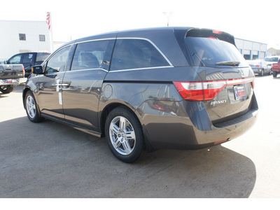 honda odyssey 2013 dk  gray van touring gasoline 6 cylinders front wheel drive not specified 77034