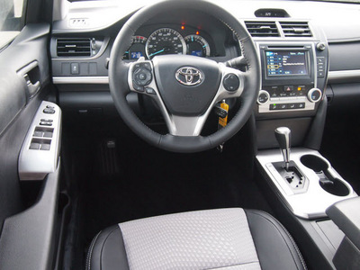 toyota camry 2012 black sedan se 4 cylinders automatic 76116