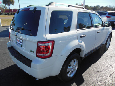 ford escape 2012 white suv xlt flex fuel 6 cylinders front wheel drive automatic 34474