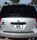 mitsubishi endeavor 2004 silver suv ls gasoline 6 cylinders sohc all whee drive automatic 76018