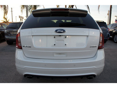 ford edge 2011 white sport gasoline 6 cylinders front wheel drive automatic 33157