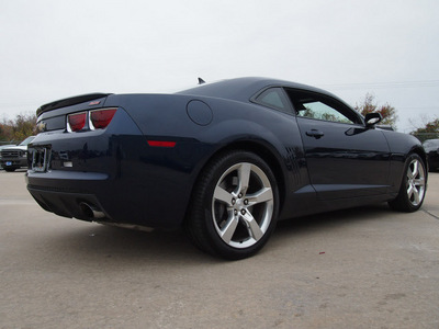 chevrolet camaro 2010 blue coupe ss 8 cylinders 6 speed automatic 77521