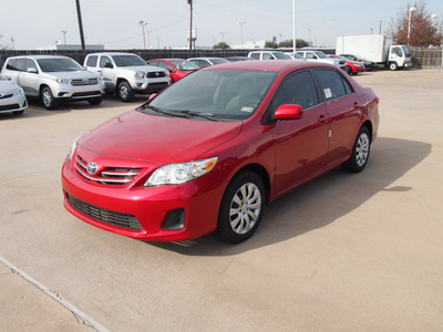 toyota corolla 2013 red sedan le gasoline 4 cylinders front wheel drive automatic 76116