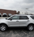 ford explorer 2013 silver suv 6 cylinders automatic with overdrive 60546