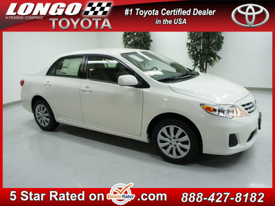 toyota corolla 2013 white sedan le 4 cylinders automatic 91731