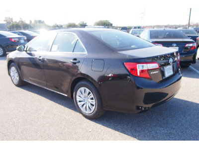 toyota camry 2012 black sedan le gasoline 4 cylinders front wheel drive automatic 77074