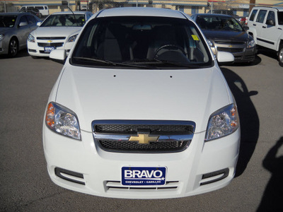 chevrolet aveo 2011 white sedan gasoline 4 cylinders front wheel drive automatic 79925