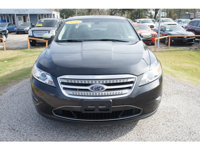 ford taurus 2010 black sedan limited gasoline 6 cylinders front wheel drive not specified 77531