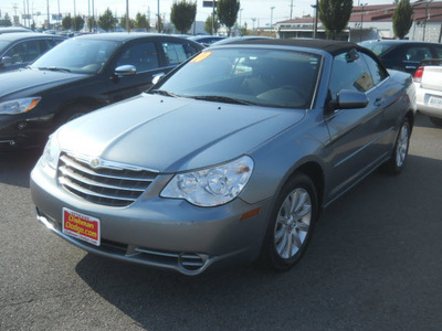 chrysler sebring 2010 gray touring flex fuel 6 cylinders front wheel drive 4 speed automatic 99212