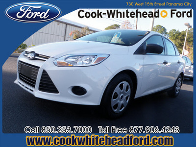 ford focus 2013 white sedan s flex fuel 4 cylinders front wheel drive automatic 32401