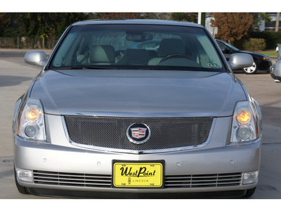 cadillac dts 2007 silver sedan performance gasoline 8 cylinders front wheel drive automatic 77043